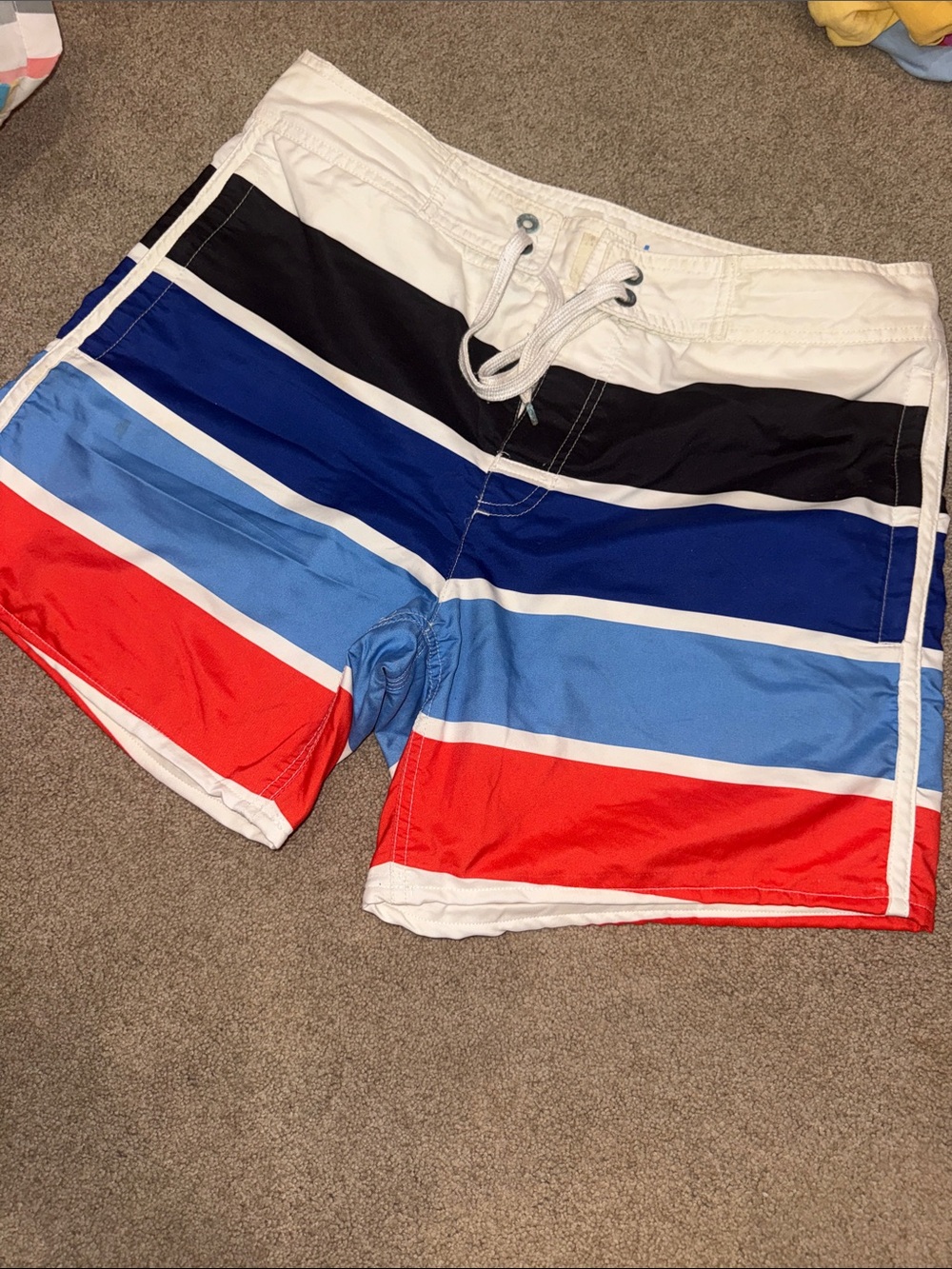 Gap Swim Trunks in Red, Blue, Black and White Large 6.5” inseam